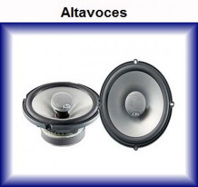 altavoces modernos coche